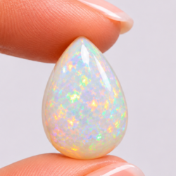 Crystal White Opal – 4.95 Carats